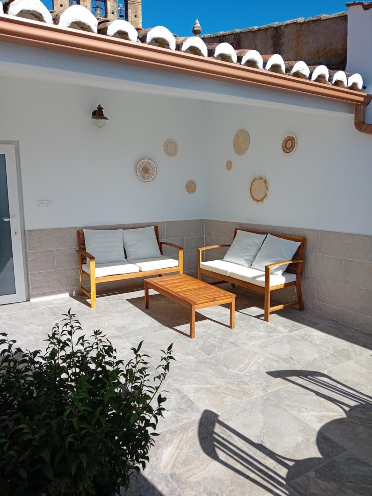 Apartamento Plaza San Francisco Trujillo Exteriér fotografie